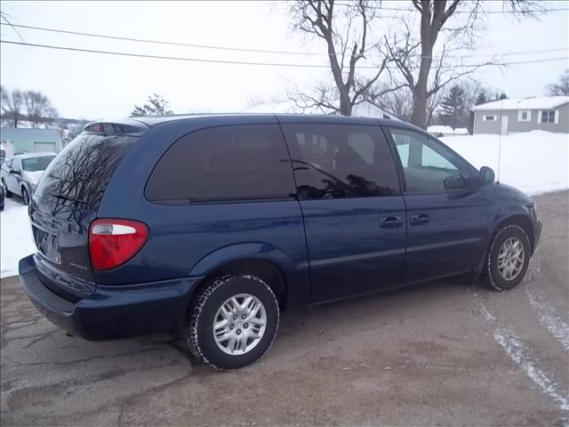 Dodge Grand Caravan 2002 photo 4