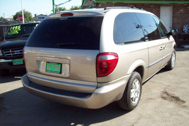 Dodge Grand Caravan 2002 photo 3