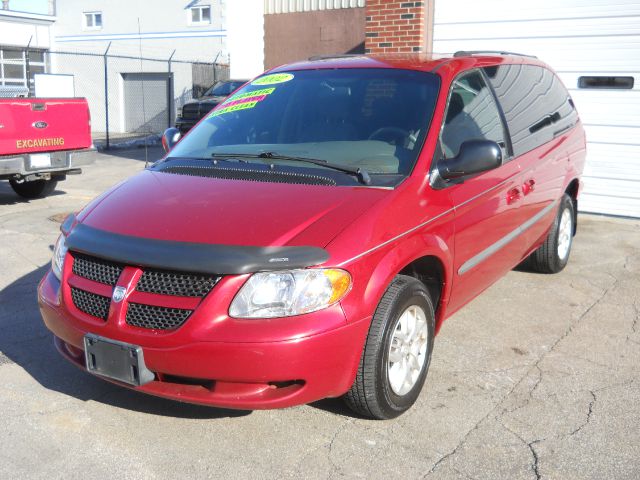 Dodge Grand Caravan 2002 photo 2