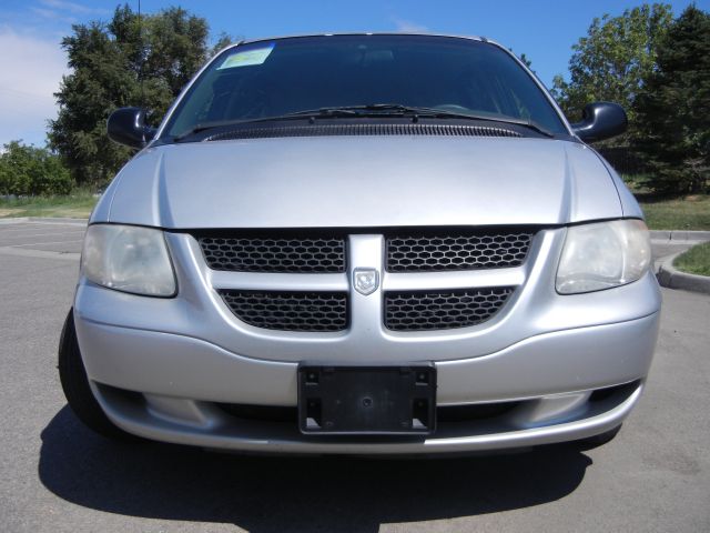 Dodge Grand Caravan 2002 photo 3