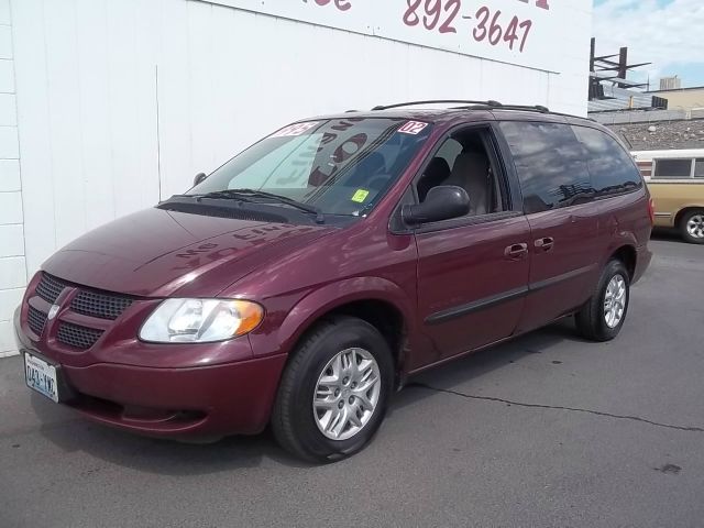 Dodge Grand Caravan 2002 photo 2