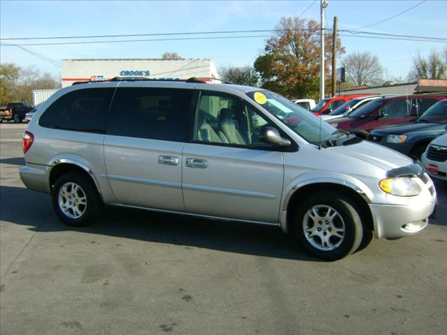 Dodge Grand Caravan 2002 photo 1