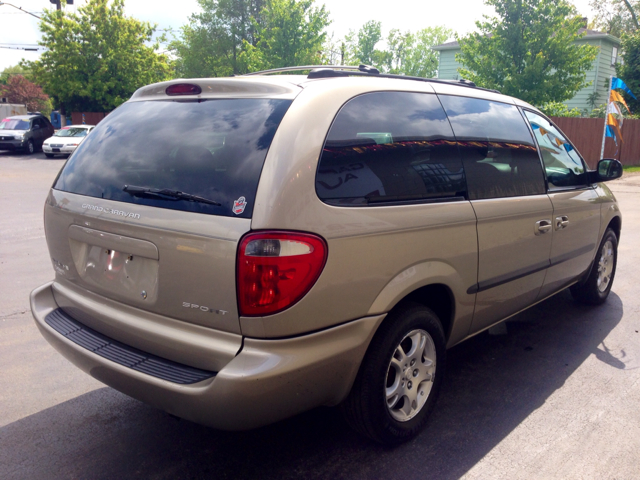 Dodge Grand Caravan 2002 photo 4