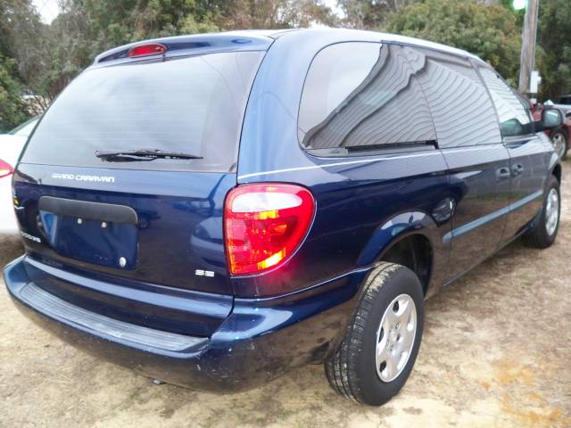 Dodge Grand Caravan 2002 photo 1