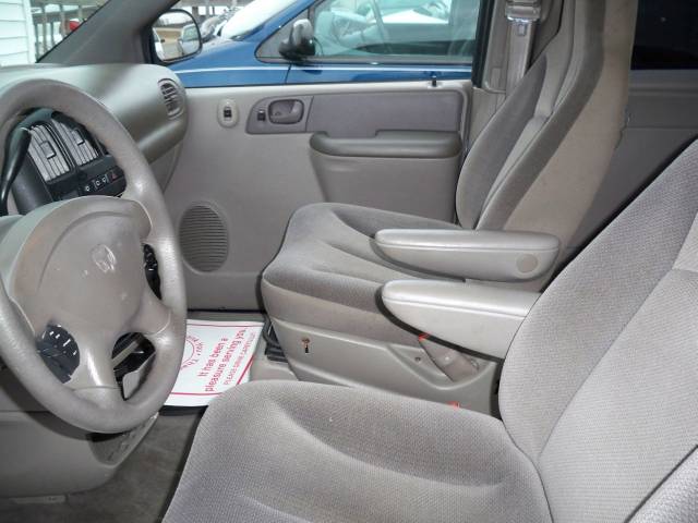 Dodge Grand Caravan 2002 photo 4