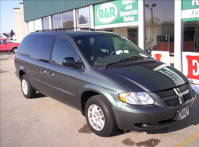 Dodge Grand Caravan 2002 photo 1