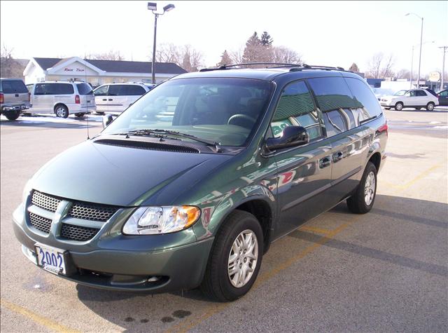 Dodge Grand Caravan 2002 photo 2