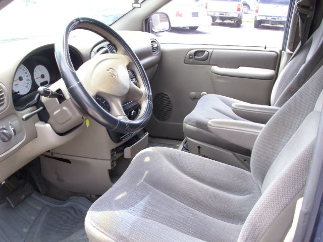 Dodge Grand Caravan 2002 photo 4