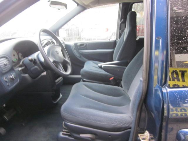 Dodge Grand Caravan 2002 photo 5