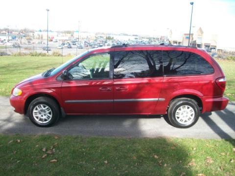 Dodge Grand Caravan 2002 photo 1