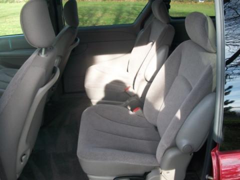 Dodge Grand Caravan 2002 photo 5