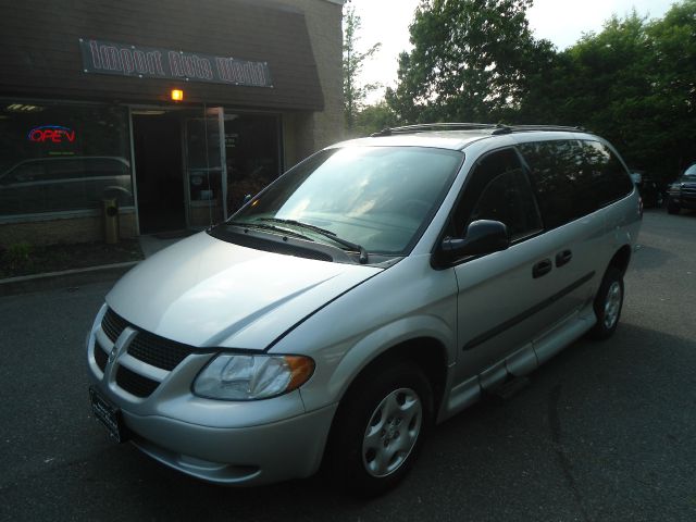 Dodge Grand Caravan 2003 photo 31