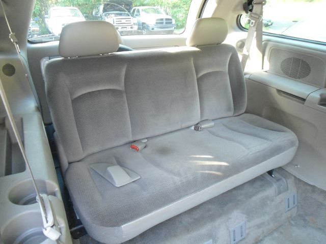 Dodge Grand Caravan 2003 photo 4