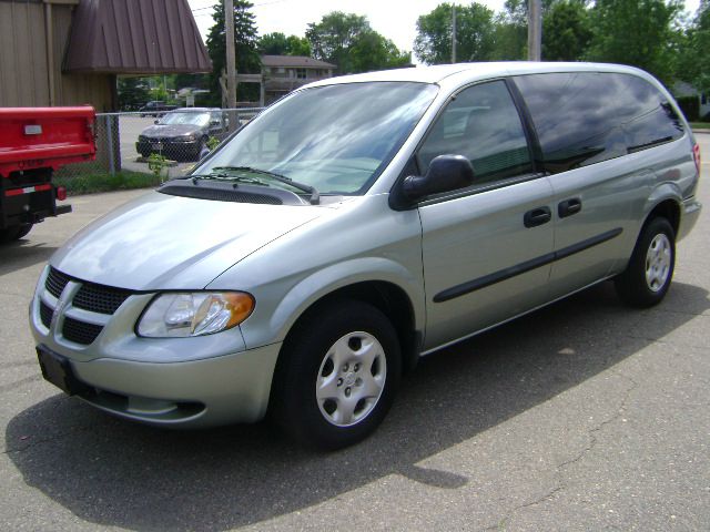 Dodge Grand Caravan 2003 photo 2