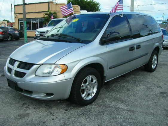 Dodge Grand Caravan 2003 photo 3