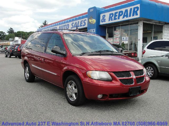 Dodge Grand Caravan 2003 photo 2