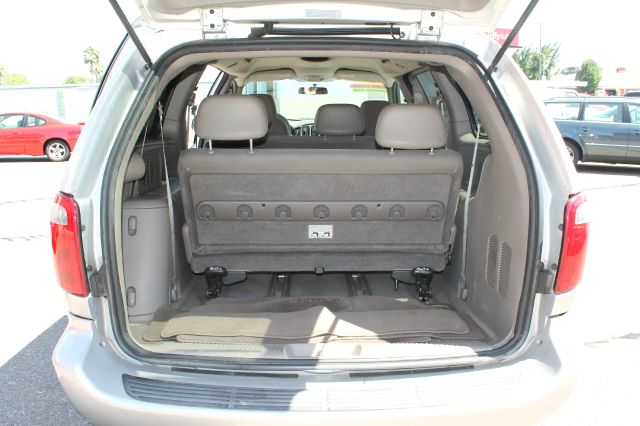 Dodge Grand Caravan 2003 photo 8