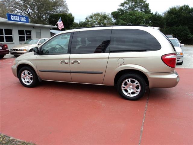 Dodge Grand Caravan 2003 photo 1