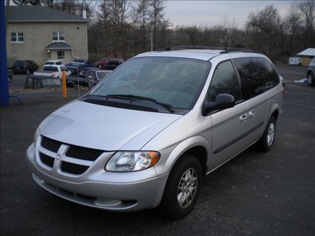 Dodge Grand Caravan 2003 photo 1