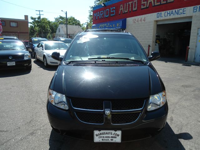 Dodge Grand Caravan 2003 photo 4