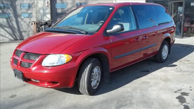 Dodge Grand Caravan 2003 photo 1