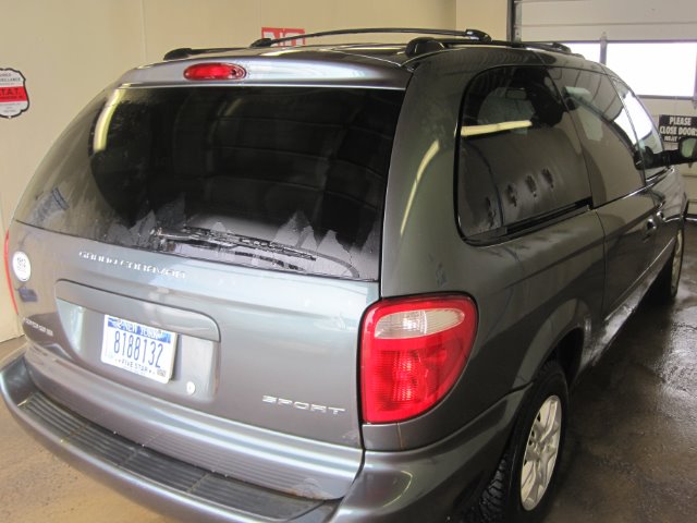 Dodge Grand Caravan 2003 photo 4