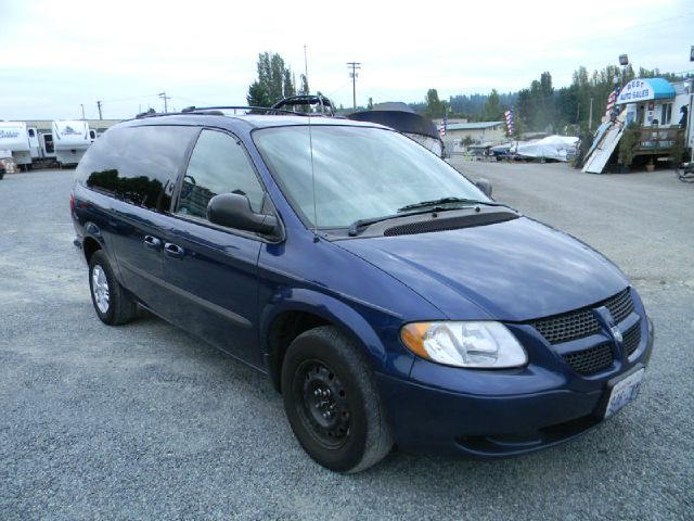 Dodge Grand Caravan 2003 photo 3