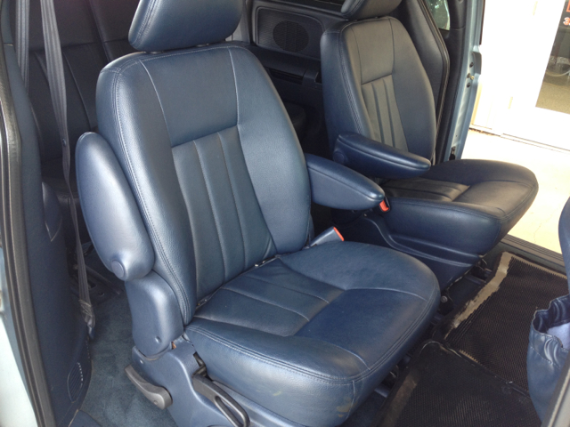 Dodge Grand Caravan 2003 photo 6