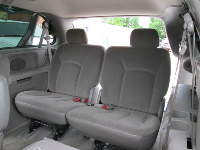 Dodge Grand Caravan 2003 photo 11