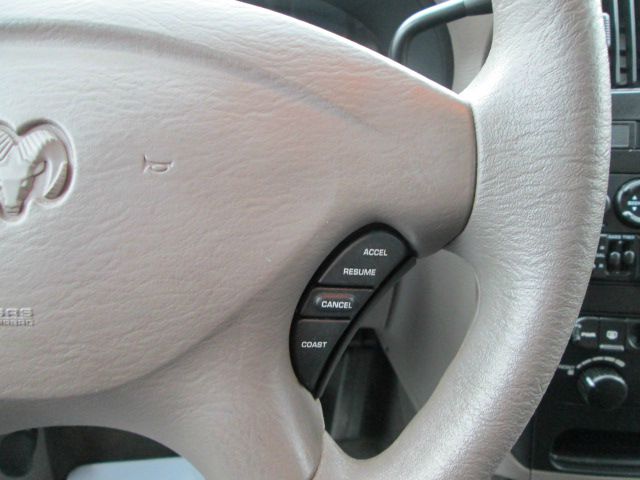 Dodge Grand Caravan 2003 photo 6