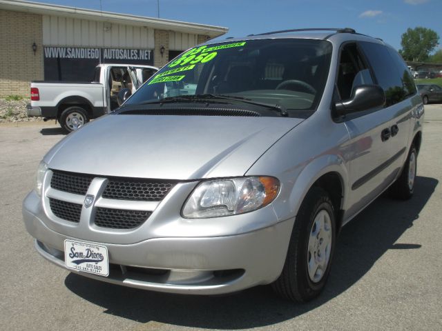 Dodge Grand Caravan 2003 photo 1