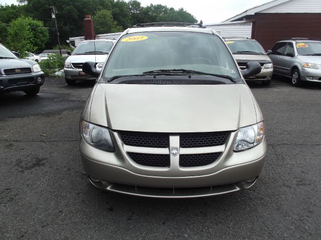 Dodge Grand Caravan 2003 photo 3