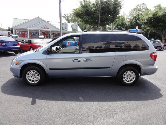 Dodge Grand Caravan 2003 photo 21