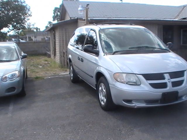 Dodge Grand Caravan 2003 photo 4