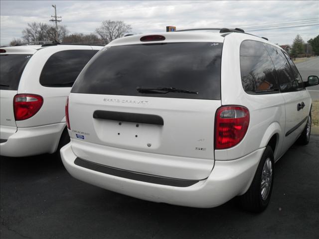 Dodge Grand Caravan 2003 photo 4