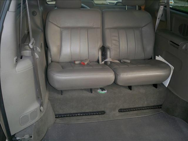 Dodge Grand Caravan 2003 photo 3