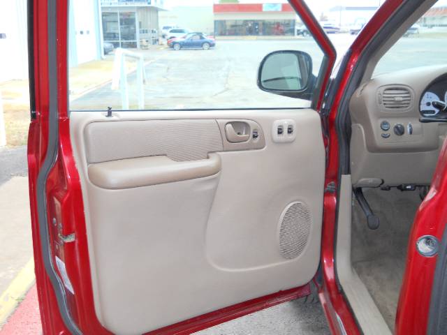 Dodge Grand Caravan 2003 photo 4