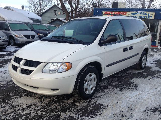 Dodge Grand Caravan 2003 photo 2