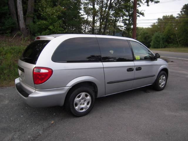 Dodge Grand Caravan 2003 photo 1