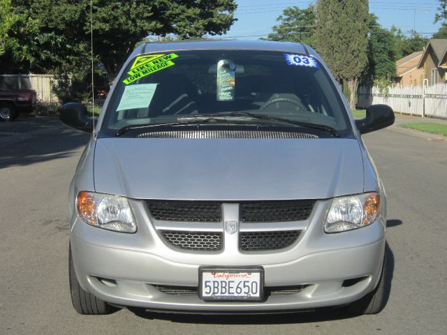 Dodge Grand Caravan 2003 photo 4