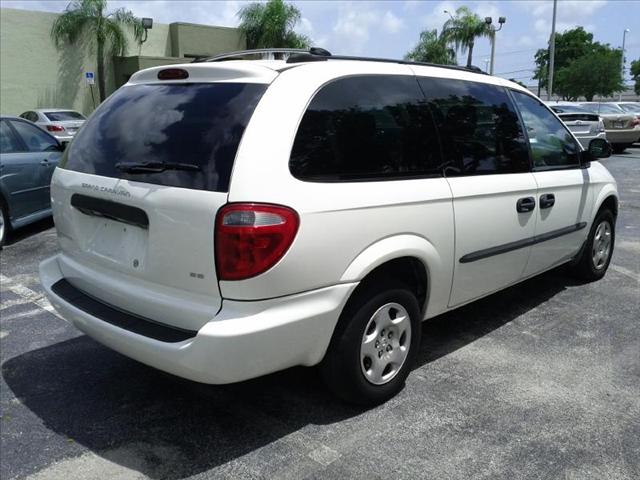 Dodge Grand Caravan 2003 photo 3