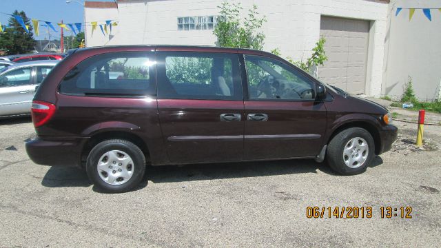 Dodge Grand Caravan 2003 photo 2