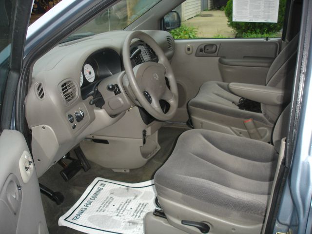 Dodge Grand Caravan 2003 photo 4