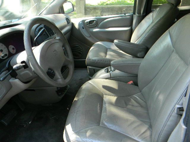 Dodge Grand Caravan 2003 photo 3