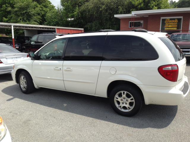 Dodge Grand Caravan 2003 photo 1