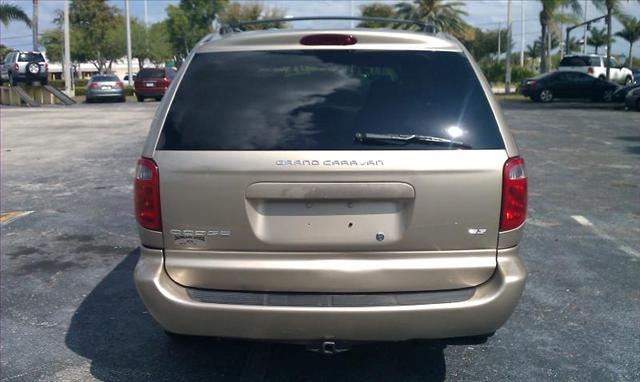 Dodge Grand Caravan 2003 photo 4