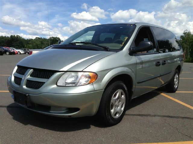 Dodge Grand Caravan 2003 photo 2