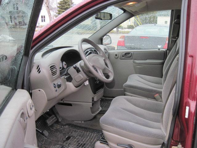 Dodge Grand Caravan 2003 photo 4