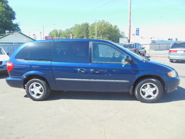 Dodge Grand Caravan 2003 photo 14