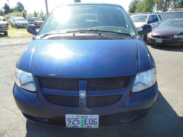 Dodge Grand Caravan 2003 photo 19